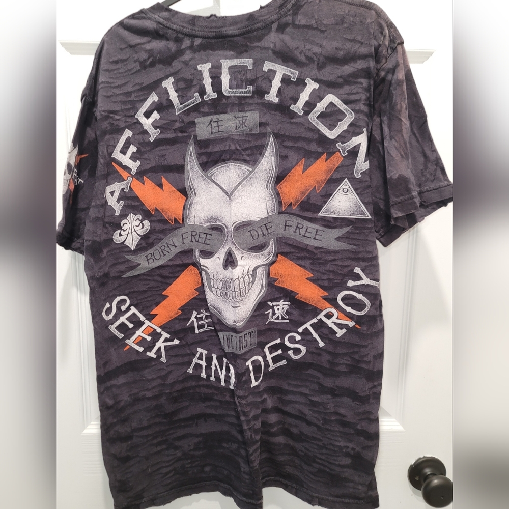 Affliction lot of 3 shirts large